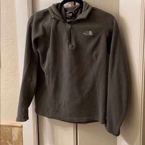 North Face 1/2 zip Gray